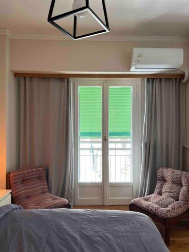 4th floor cosy apartment in Metaxourgeio