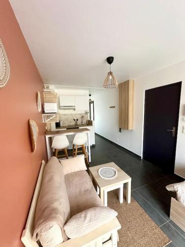 Photo de la galerie de l'établissement Studio chaleureux centre-ville, à Meaux