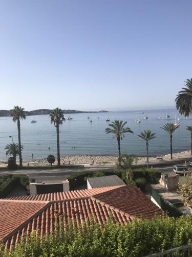Appartement T1 avec jardin BANDOL