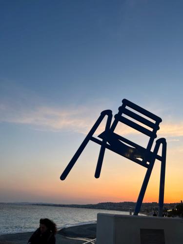 GRAND APPARTEMENT A 5 MINUTES DE LA MER