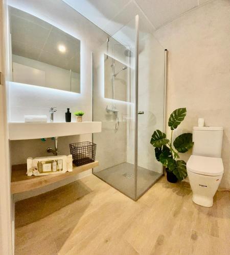 Nuevo y tranquilo de 1 habitación 15 minutos del casco histórico