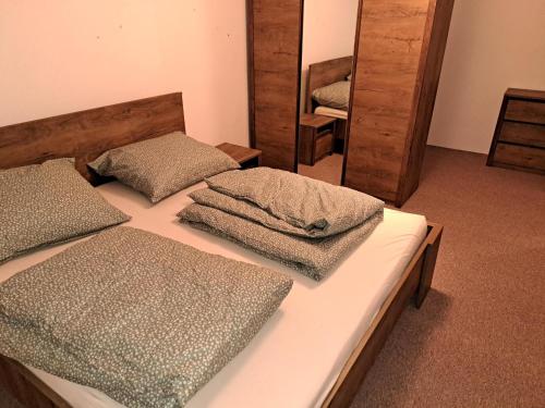 Un ou plusieurs lits dans un hébergement de l'établissement Ubytovňa Šurany