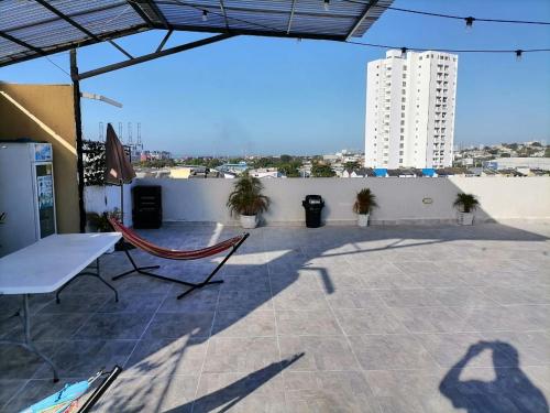 hamak na dachu budynku w obiekcie Edif HA w mieście Cartagena de Indias
