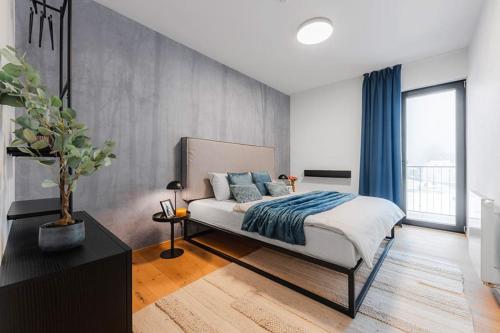 Postel nebo postele na pokoji v ubytování DeLuxe apartmán s terasou Janské Lázně 3 Ski&Bike by AlkaTravel