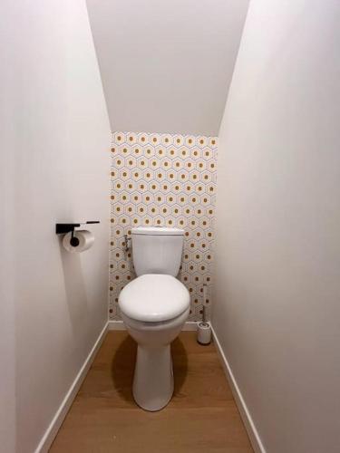Ένα μπάνιο στο MAISON LA FEUILLERAIE-8 personnes-standing Appart