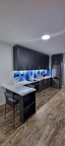Lovely spacious 1-Bedroom Apartment - Imazhi 3