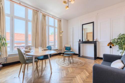 Photo de la galerie de l'établissement Wazemmes appartement lumineux à côté du marché!, à Lille