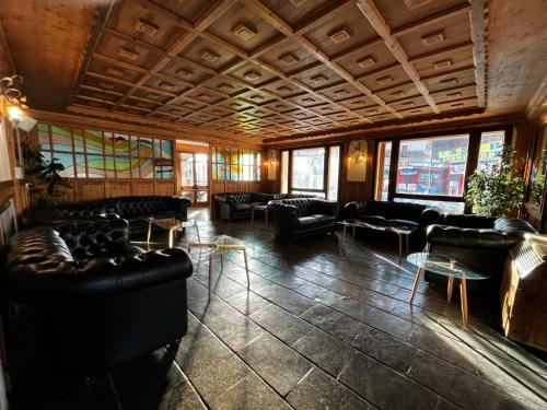 De lounge of bar bij Hotel Togo Monte Terminillo