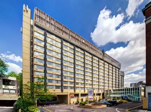 Copthorne Tara Hotel London Kensington photo