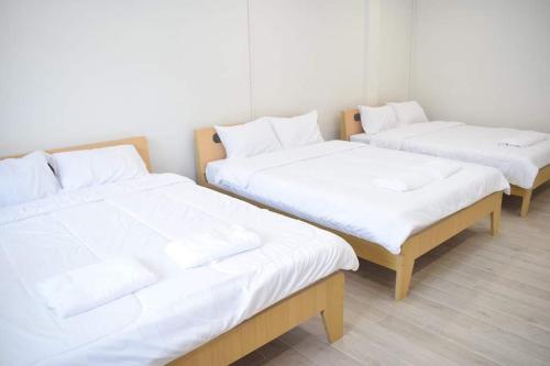 Katil atau katil-katil dalam bilik di Rest24 Betong
