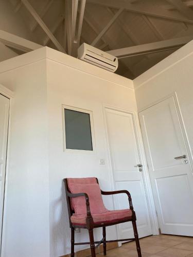 Gallery image of Lovely one bedroom holiday home by the beach in Orient Bay