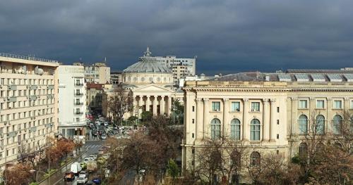 The Dome, Sala Palatului, walking distance to the Old town