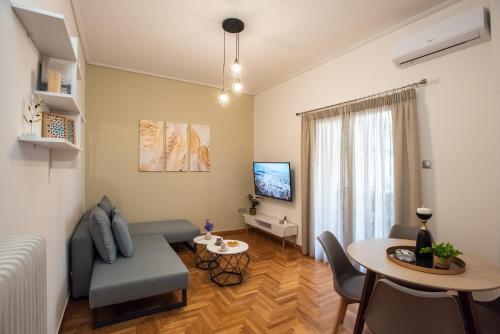 Relax Apartment Under Acropolis
