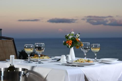 Bebidas en Avalon Palace Hotel