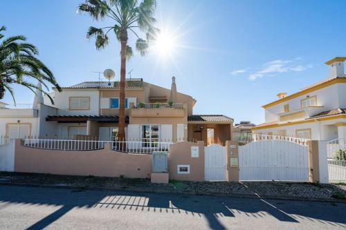Villa Verde by IntiHolidays