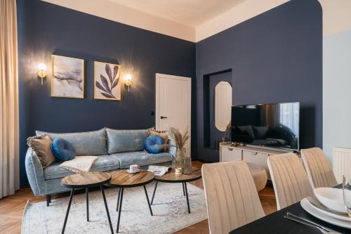 Moonlight II Apartment - LoftAffair