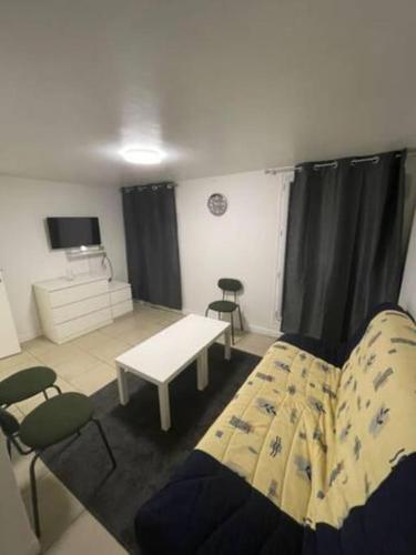 Grand Appartement - Montmartre - Republique - Anvers - 6 pers