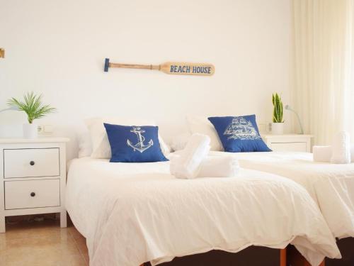 Luminoso apartamento de 3 dormitorios a pie de playa en Torremolinos