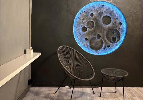 Gambar di galeri bagi Doctor Alien Hostel Don Mueang di Ban Ko