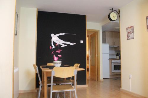 A kitchen or kitchenette at Apartamento Espata I