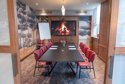Espace de conférence ou salle de réunion dans l'établissement Novotel SPA Rennes Centre Gare