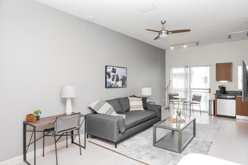 Gallery image of Landing - Modern Apartment with Amazing Amenities (ID2654) in Tampa