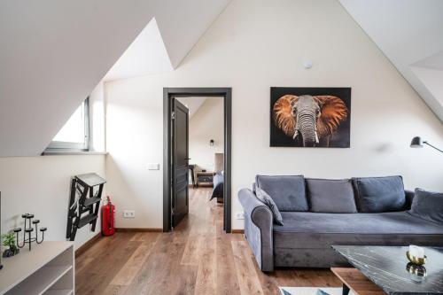 Foto Cozy Central Attic SELF Check In 1