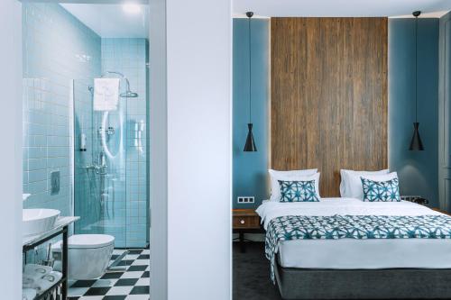 Koupelna v ubytování Hotel Twenties Tbilisi - Stay & Dine