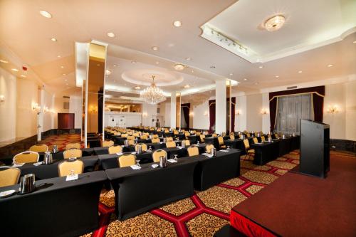 Konferenční prostory v ubytování New Yorker by Lotte Hotels