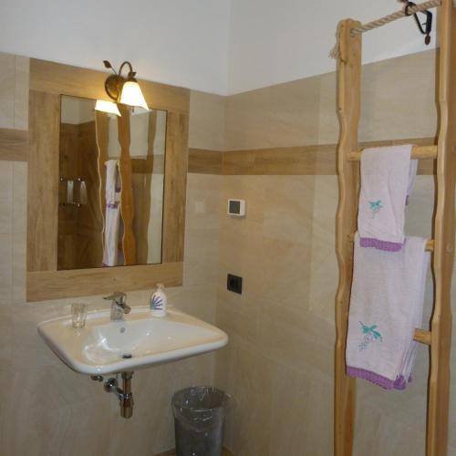 Gallery image of Agriturismo Fattoria Dalcastagnè in Torcegno