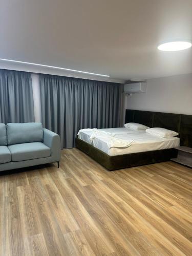Postel nebo postele na pokoji v ubytování ESTEL Home