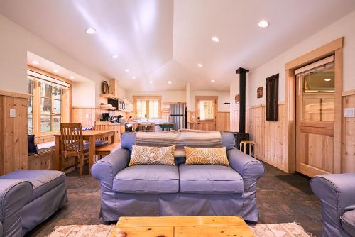 House on Metolius – Photos 2