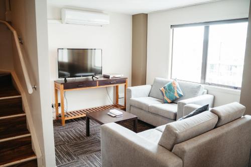 Μια τηλεόραση ή/και κέντρο ψυχαγωγίας στο Auckland City Hotel - Hobson St