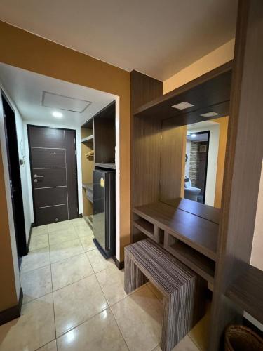 Η κουζίνα ή μικρή κουζίνα στο MrMac's Place
