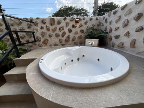 Galería fotográfica de El Zaguán Colonial by GuruHotel en Valladolid
