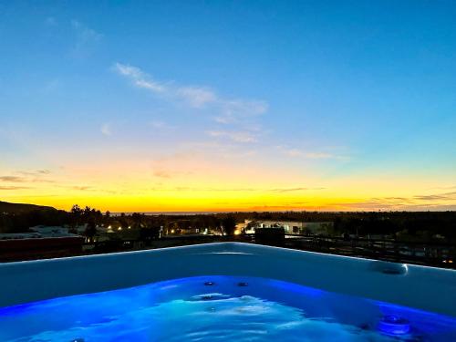 Kolam renang di atau dekat dengan Baja House