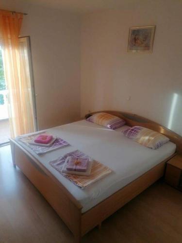 Apartments by the sea Barbat, Rab - 22366
