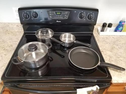 Dapur atau dapur kecil di Sun Cabin #1 Pahrump