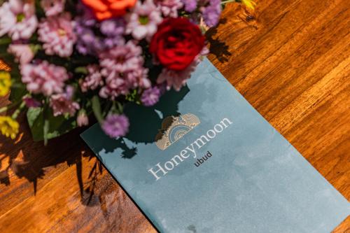 Imagen de la galería de Honeymoon Guesthouse, en Ubud