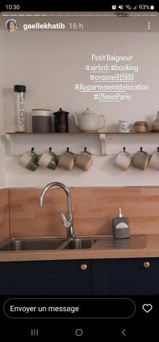 Una cocina o zona de cocina en L'ile Des Prevots