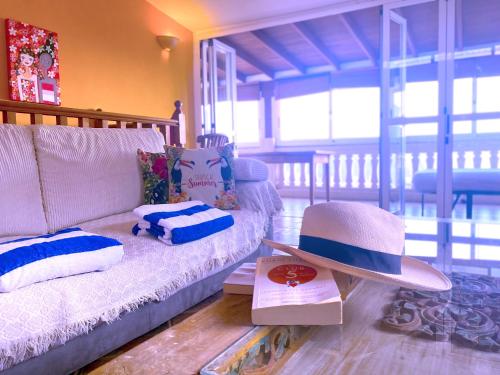 Ένα ή περισσότερα κρεβάτια σε δωμάτιο στο Tropicalidays Oceanview Chayofa
