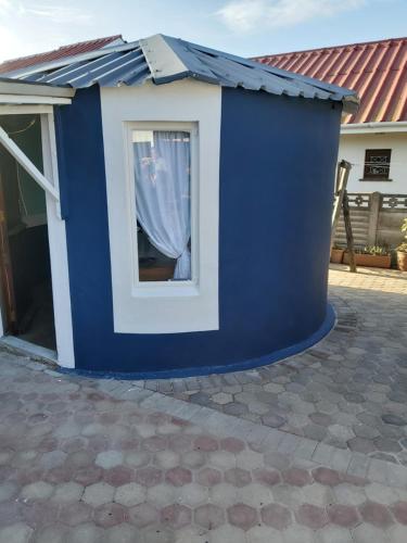 Budova, kde se prázdninový dům nachází