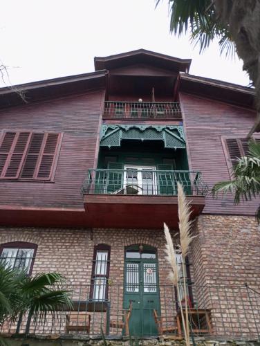 Büyükada Al Köşk