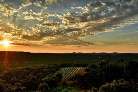 Un paisaje natural cerca de la casa vacacional