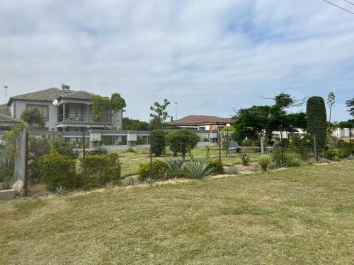 Κήπος έξω από το Clerhatha Guesthouse