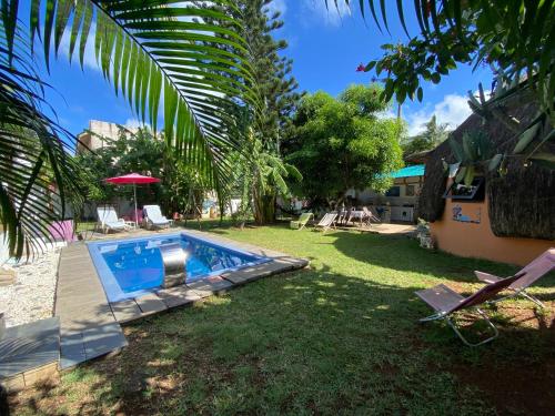 Πισίνα στο ή κοντά στο Chambre D'hote PLACE DES AMOUREUX