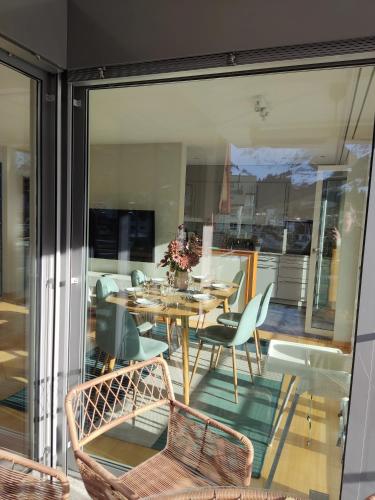 Χώρος καθιστικού στο Central Serviced Apartment