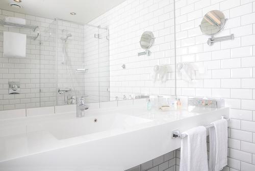 Koupelna v ubytování Støtvig Hotel