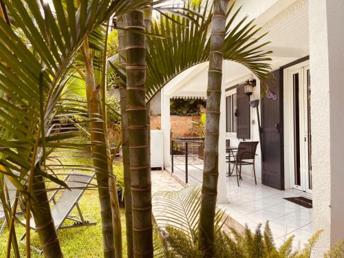 Gîte Paradis Lé Laにある庭