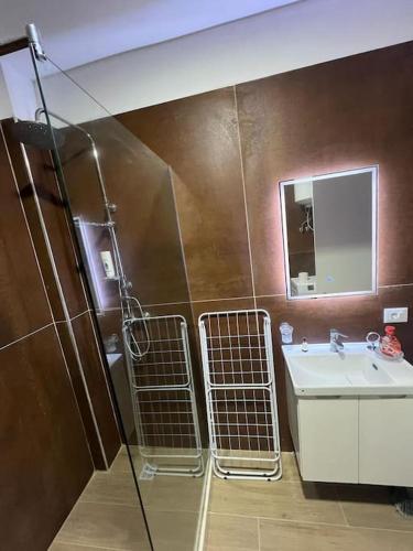 5th Floor Apartment Sea View, Qerret - Imazhi 2